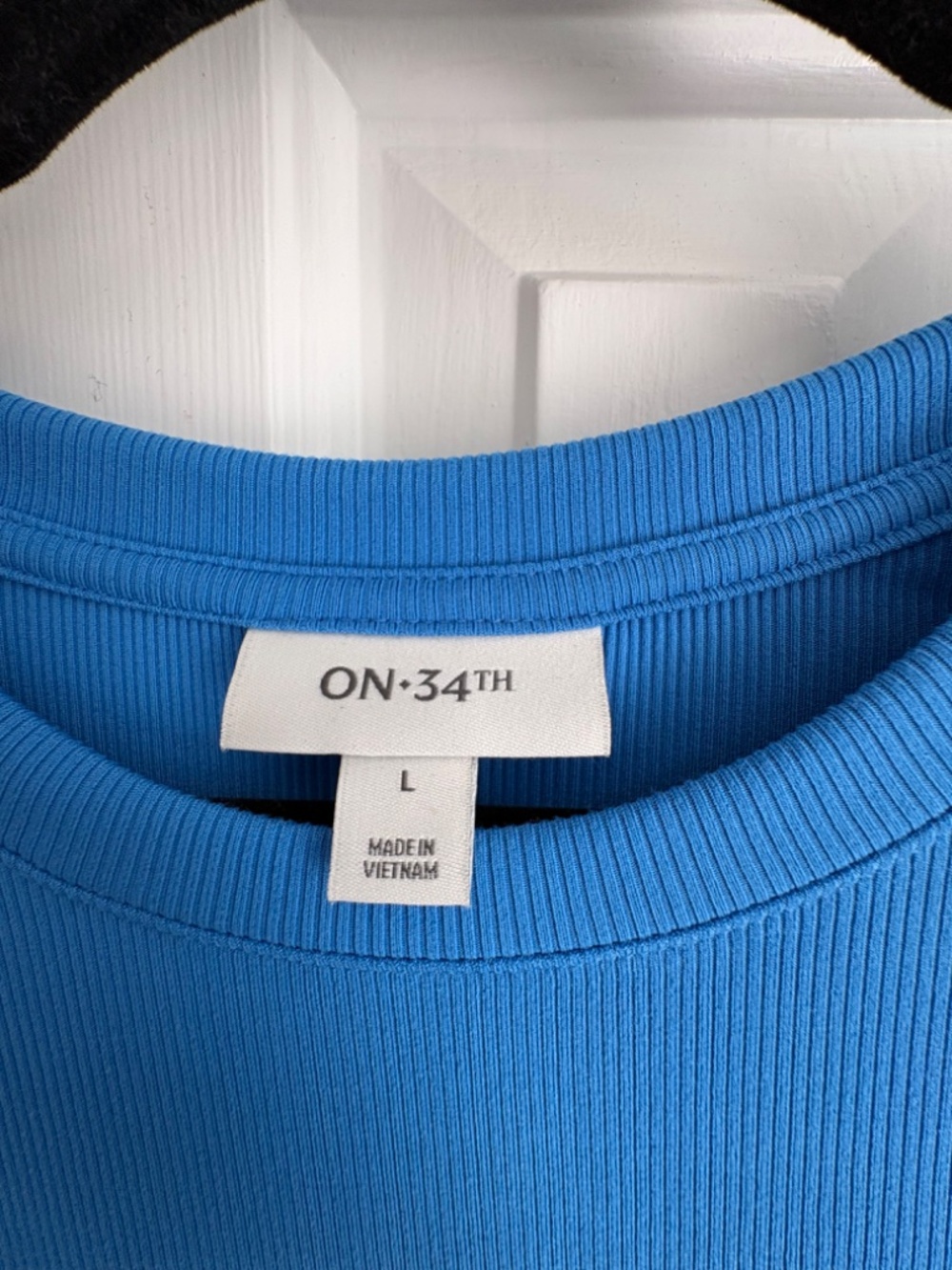 On 34th blue cotton top - Picture 3 of 3
